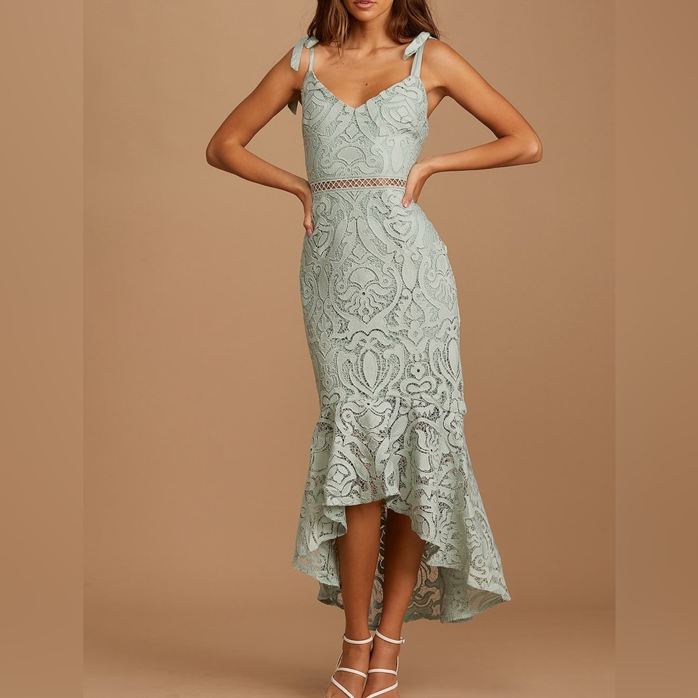 Lulu’s Won Your Heart High-Low Lace Dress
